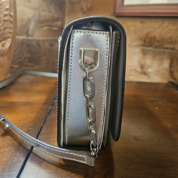 Michael Kors Silver Crossbody Bag - Picture 4 of 14